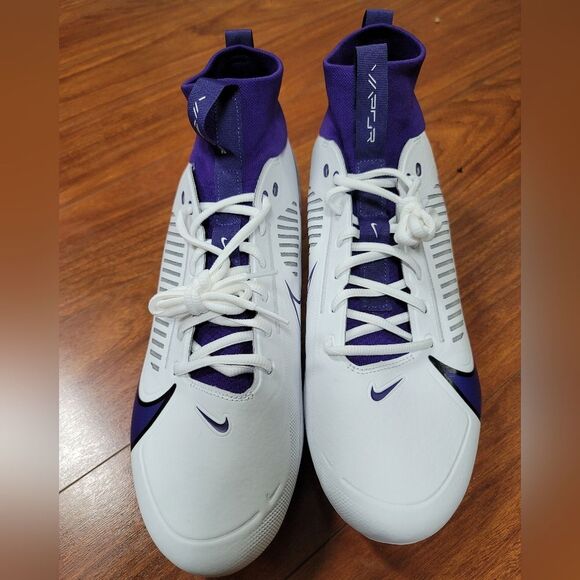 Nike Athletic Cleats White & Purple Size 15 main image 4